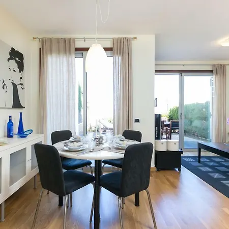 Casa Con Jardin Privado